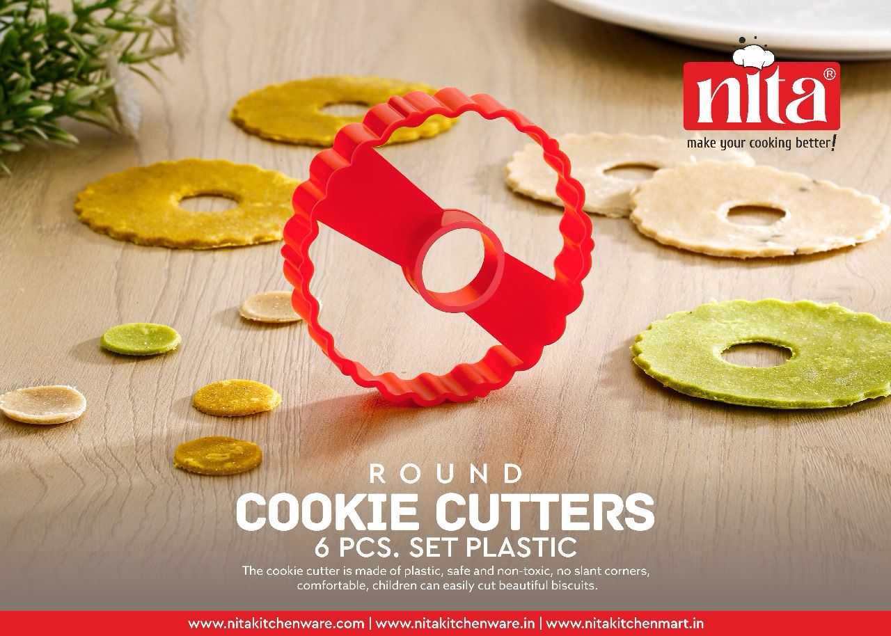 Puri Kachori & Gujiya/Karjikayi Maker+ Free 7 pcs Snack Cutter(PKG5)