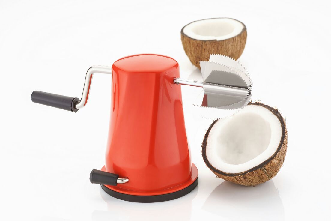 Vada Maker + Idli Stand + Coconut Scrapper Plastic